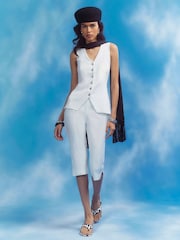 River Island White Sleeveless Longline Knit Waistcoat - Image 3 of 4