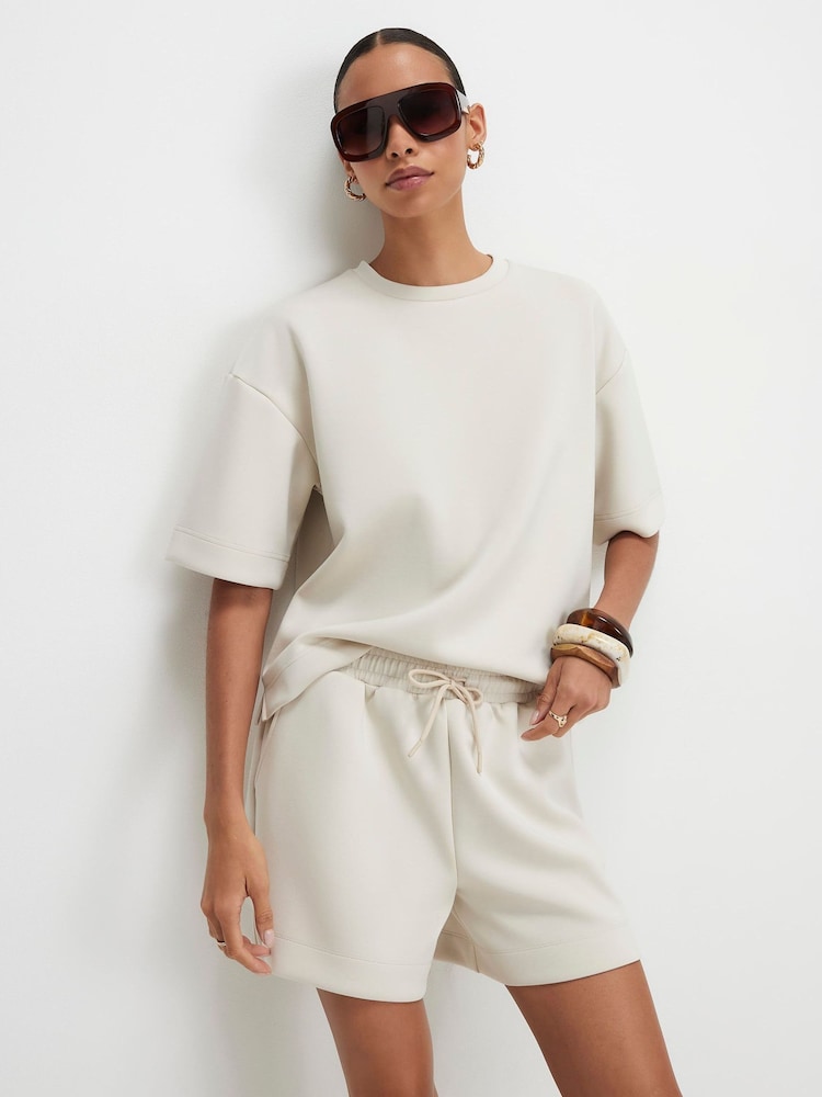 River Island Cream Premium Shorts - Image 1 of 4 River Island Cream Premium Shorts - Image 1 of 4