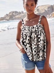 Black/White Print Sleeveless Cami Top - Image 1 of 5
