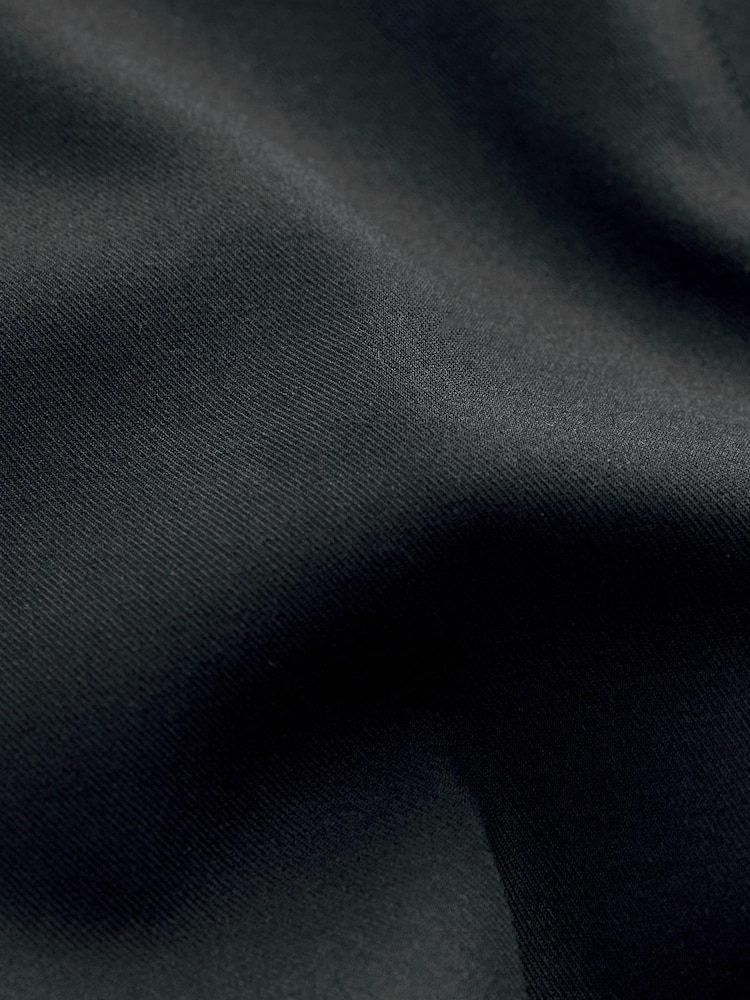 Negro - Pantalones slim de corte sartorial elástico - Imagen 6 de 6 Negro - Pantalones slim de corte sartorial elástico - Imagen 6 de 6