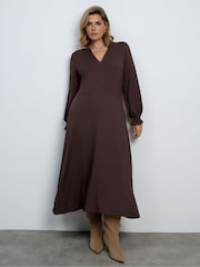 Castanho - Vestido midaxi de malha com amarração lateral Live Unlimited - Imagem 3 de 5