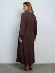 Castanho - Vestido midaxi de malha com amarração lateral Live Unlimited - Imagem 5 de 5