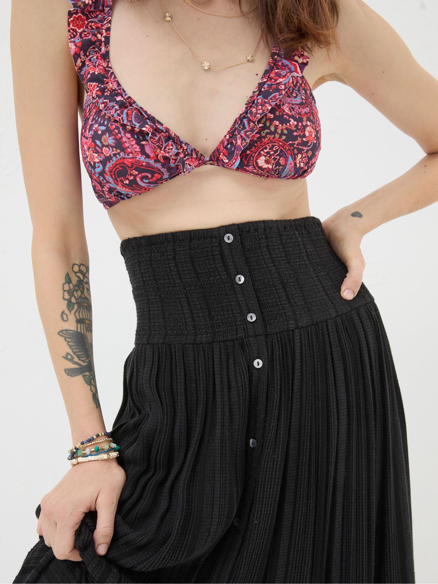 Beach maxi skirt black top