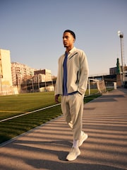 Under Armour Cream Unstoppable Airvent Jacket - Image 6 of 7