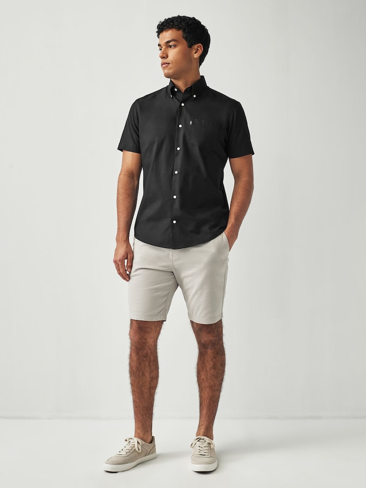 Black Regular Fit Short Sleeve Easy Iron Button Down Oxford Shirt - Image 3 of 7