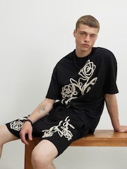 River Island Black Regular Fit Floral Roping Shorts - Image 3 of 4
