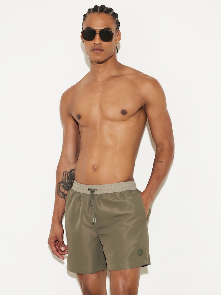 River Island Green Contrast Waistband Swim Shorts - Image 2 of 4 River Island Green Contrast Waistband Swim Shorts - Image 2 of 4