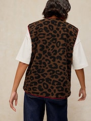 White Stuff Natural Borg Leopard Gilet - Image 3 of 5