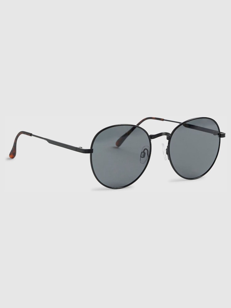 River Island Black Round Sunglasses - Image 1 of 4