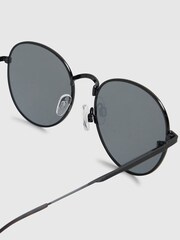River Island Black Round Sunglasses - Image 2 of 4