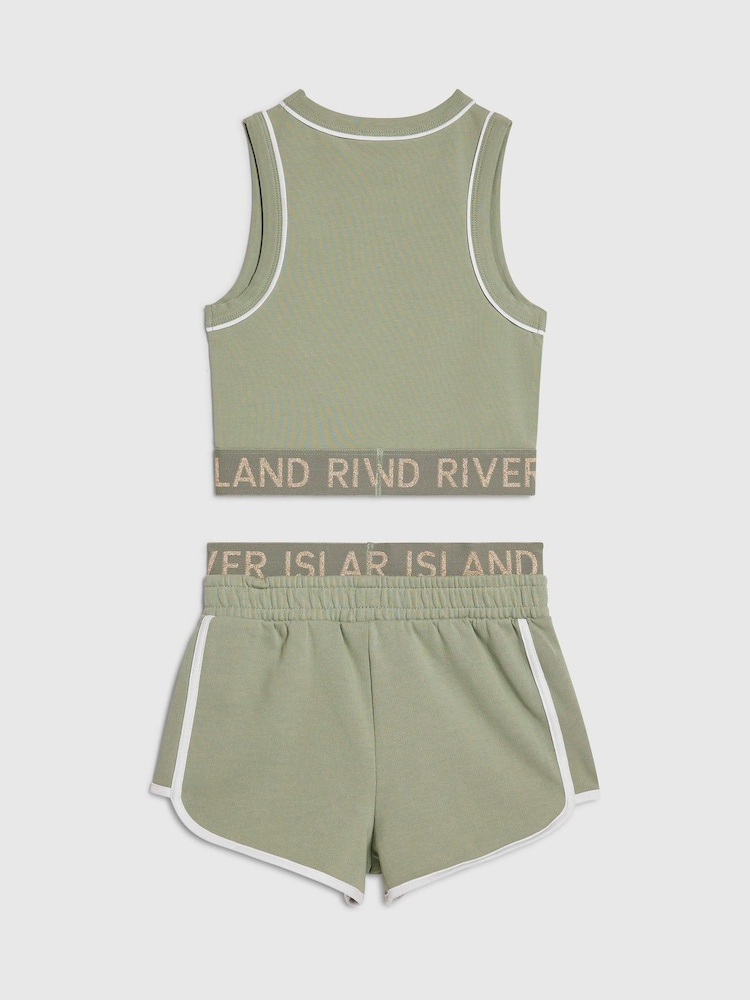 Conjunto de camiseta sin mangas con cintura elástica y pantalones cortos deportivos de River Island - Imagen 2 de 4 Conjunto de camiseta sin mangas con cintura elástica y pantalones cortos deportivos de River Island - Imagen 2 de 4