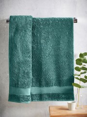 Green Juniper Egyptian Cotton Towel - Image 2 of 4