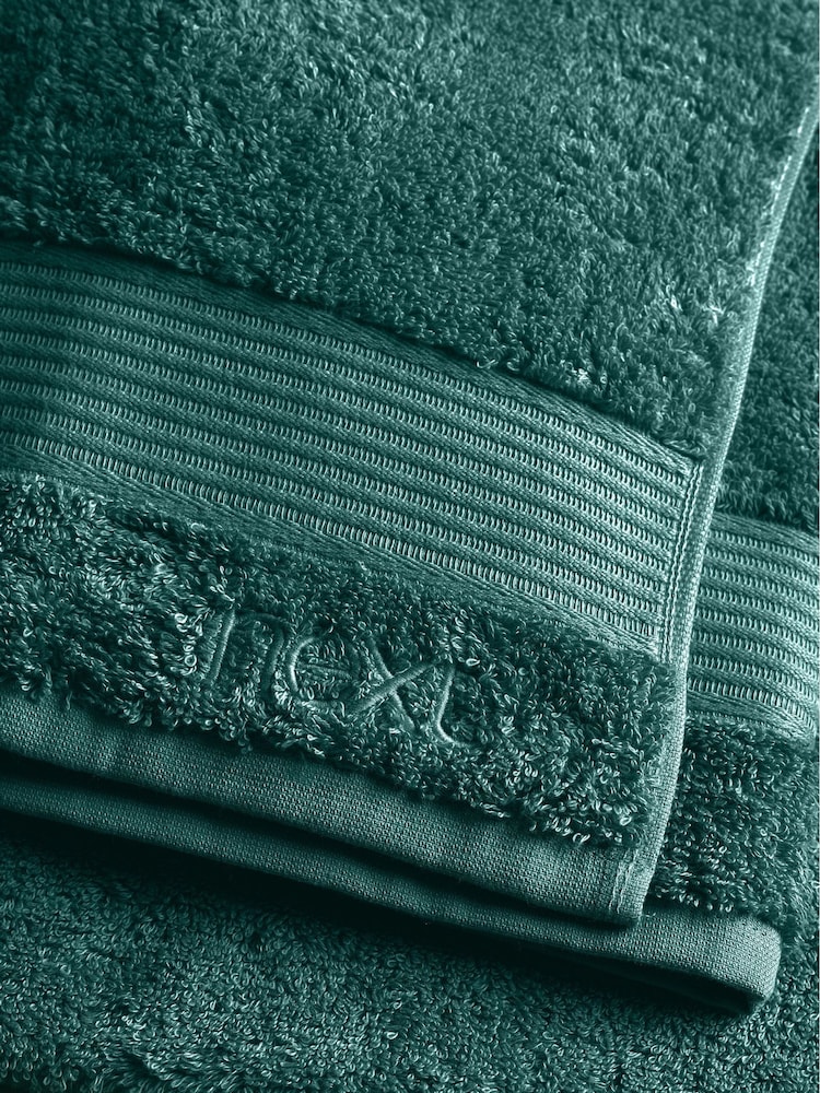 Green Juniper Egyptian Cotton Towel - Image 3 of 4