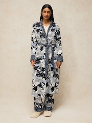 رمادي - روب منسوج Nina من White Stuff - Image 3 of 6