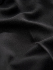 Schwarz - Figurformende Slim-Hose - Bild 6 von 7