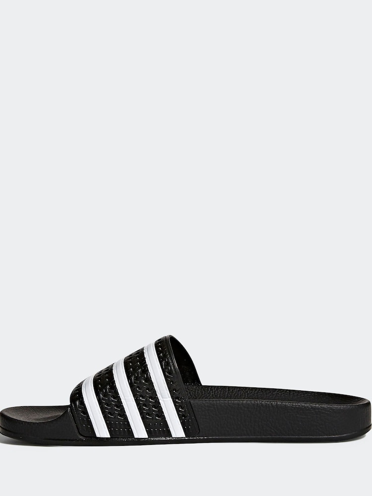 Chanclas Adilette de adidas originals - Imagen 2 de 5 Chanclas Adilette de adidas originals - Imagen 2 de 5