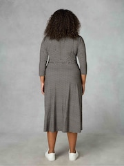 Live Unlimited Black Jersey Empire Seam Shirt Dress - Image 4 of 7