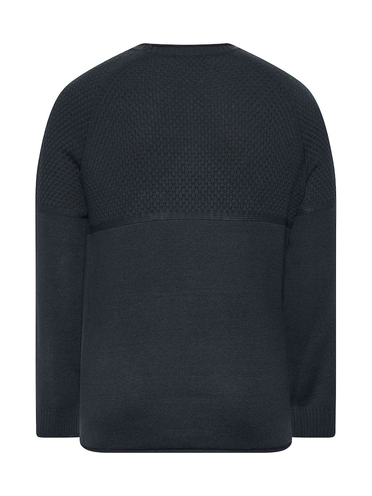 Blau - BadRhino Big & Tall – Halbstrukturierter Strickpullover mit Rundhalsausschnitt - Bild 6 von 6 Blau - BadRhino Big & Tall – Halbstrukturierter Strickpullover mit Rundhalsausschnitt - Bild 6 von 6