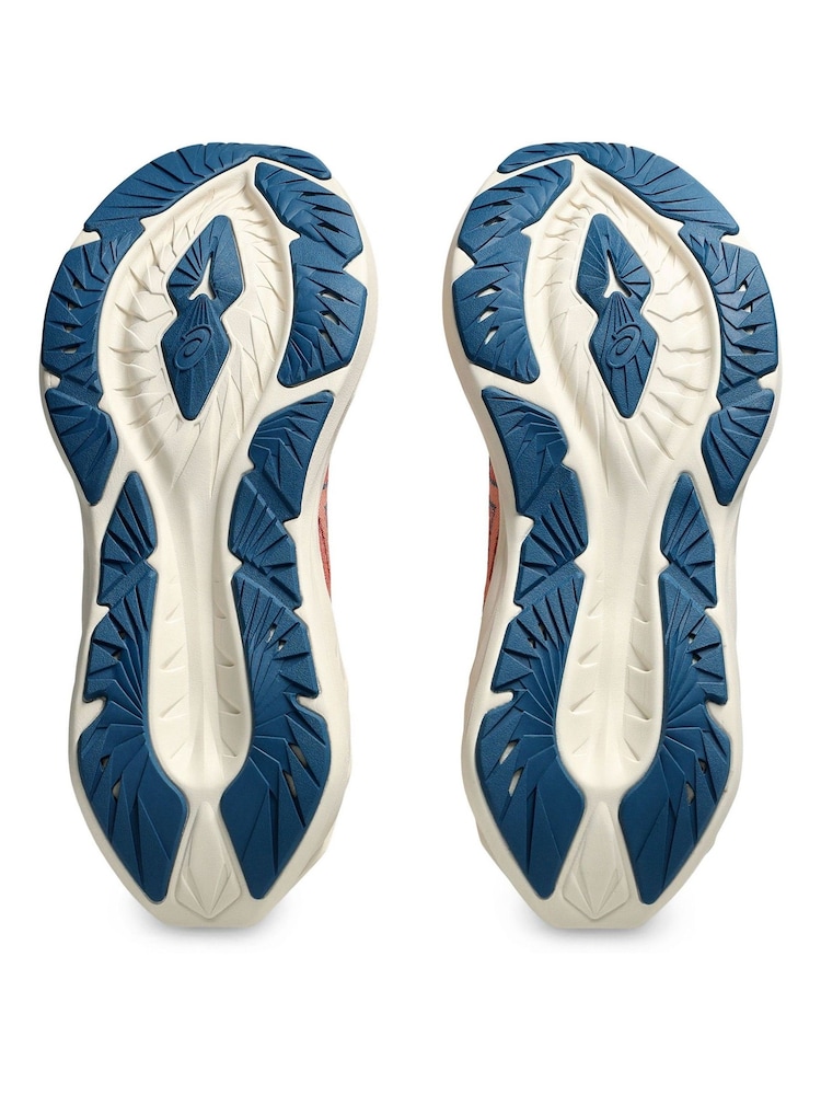 ASICS Womens Novablast 4 Trainers - Image 7 of 7
