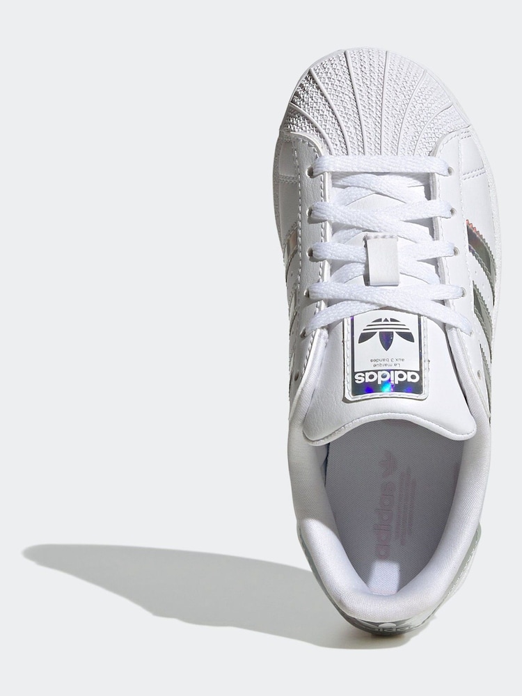 adidas Originals Superstar Kids White Trainers - Image 2 of 9