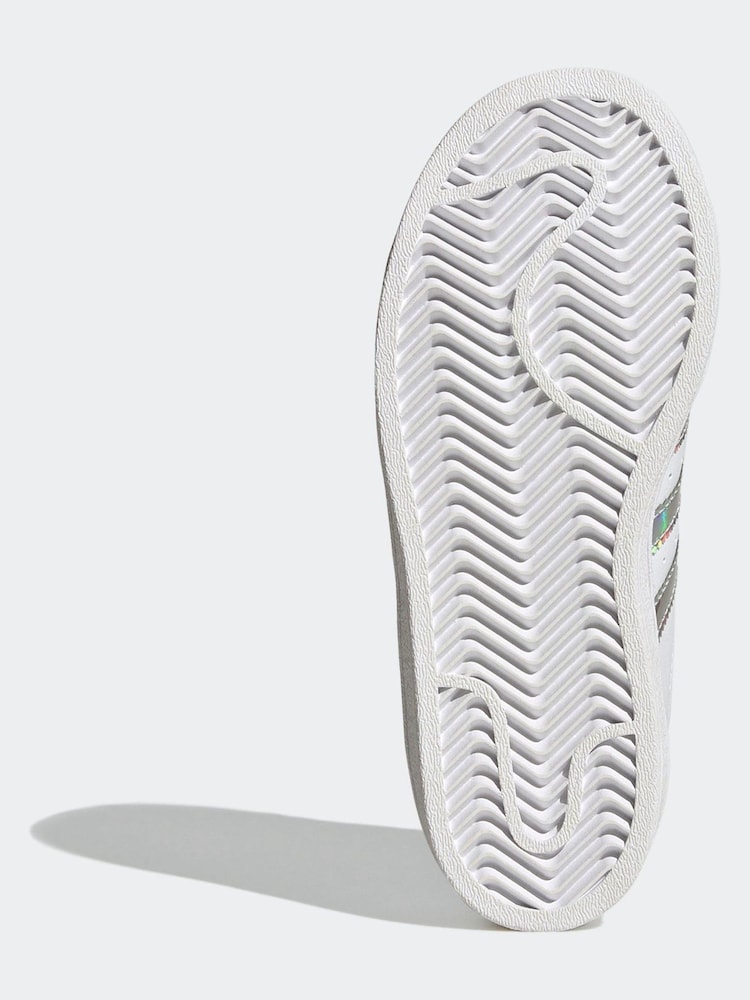 adidas Originals Superstar Kids White Trainers - Image 7 of 9