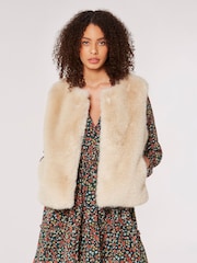 Apricot Natural Elegant Faux Fur Crop Gilet - Image 3 of 5