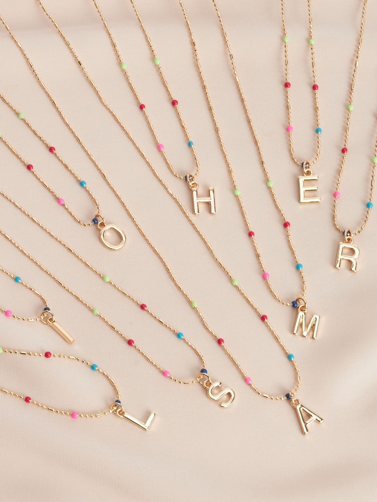 Gold Tone H Initial Beaded Necklace Letter R - Image 3 of 3