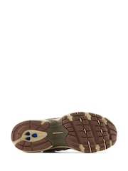 New Balance Brown 530 Trainers - Image 6 of 6