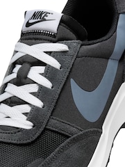 Nike Black/Grey Waffle Debut Trainers - Image 10 of 10