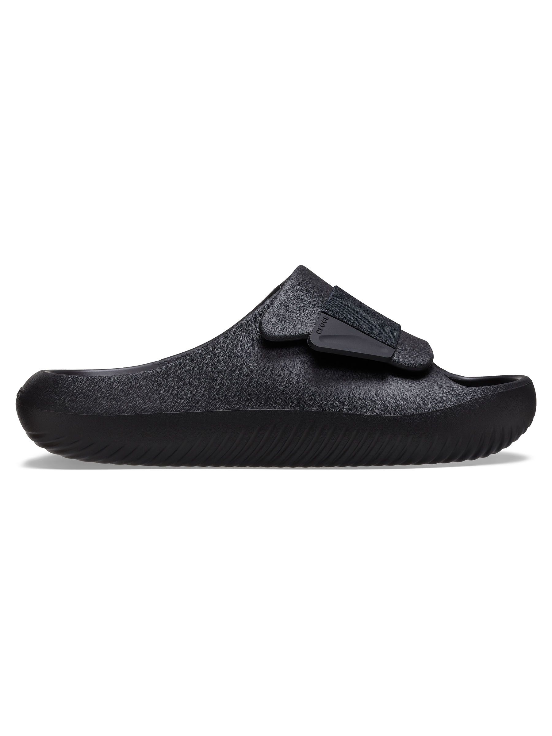 Luxe crocs store