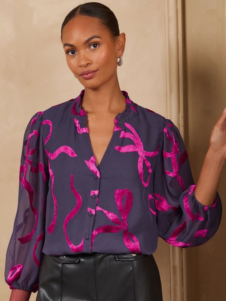 Love & Roses Burnout 3/4 Sleeve Blouse - Slika 1 od 5 Love & Roses Burnout 3/4 Sleeve Blouse - Slika 1 od 5