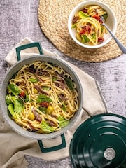 Masterclass Green Cast Aluminium 2.5L Casserole Dish - Image 2 of 4