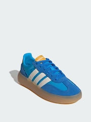 حذاء بتصميم عصري Barreda من adidas - صورة 1 من 4