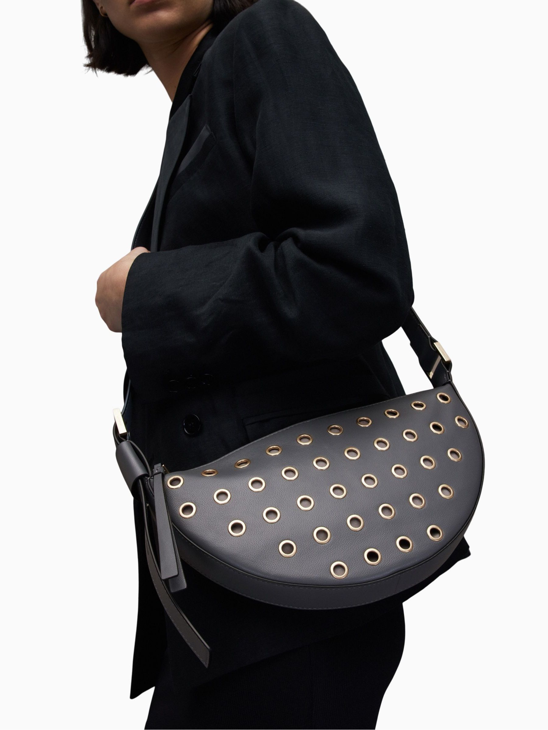★MUCENT★ MERCY EYELET HALF MOON MINI CROSS BAG (Unisex) MUSINSA | MUCENT Mulci Eyelet Crescent Mini Crossbody Bag Unisex