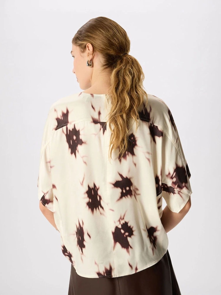 Whistles White Shadow Floral Viscose Blouse - Image 2 of 6