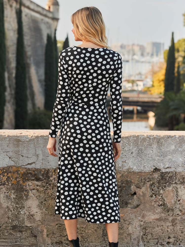 Sosandar Black Tie Waist Fit And Flare Dress - Image 2 of 4