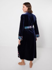 Joe Browns Boutique Mystical Velvet Dressing Gown - صورة 4 من 5