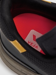 Veja Mesh Hiking Trainers - Image 5 of 5