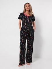Joe Browns Wild Woodland Print Jersey Pyjamas Set - صورة 1 من 7