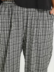 Yours Curve Grey Check Balloon Trousers - Image 4 of 6