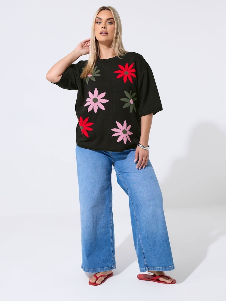 Yours Curve Black Limited Floral Knitted Boxy Top - Image 2 of 6 Yours Curve Black Limited Floral Knitted Boxy Top - Image 2 of 6