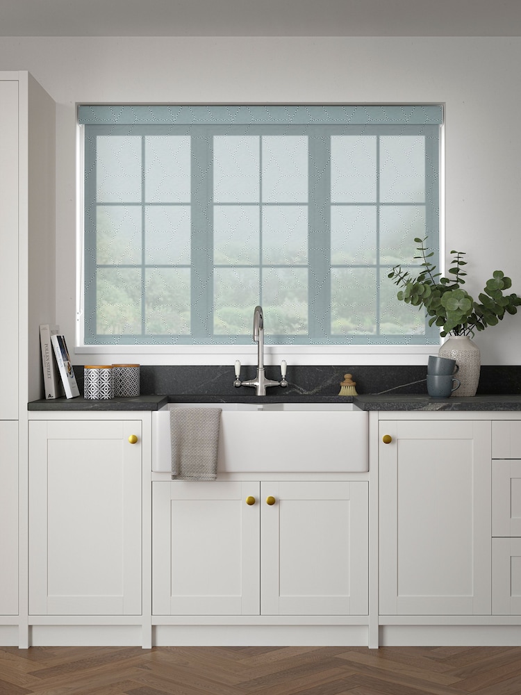 Shade Grey Fhari Sheer Made to Measure Roller Blind - Image 2 of 6