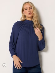 Blauw - Long Tall Sally blouse met strik bij de hals, gemaakt van kreukelkatoen - Afbeelding 1 van 6