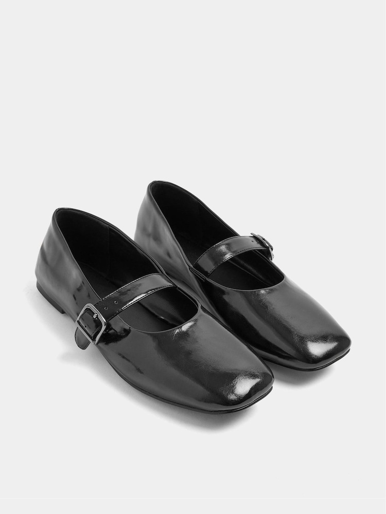 Yours Curve Black Patent Wide Fit Buckle Detail Mary Jane Flats - Image 2 of 5