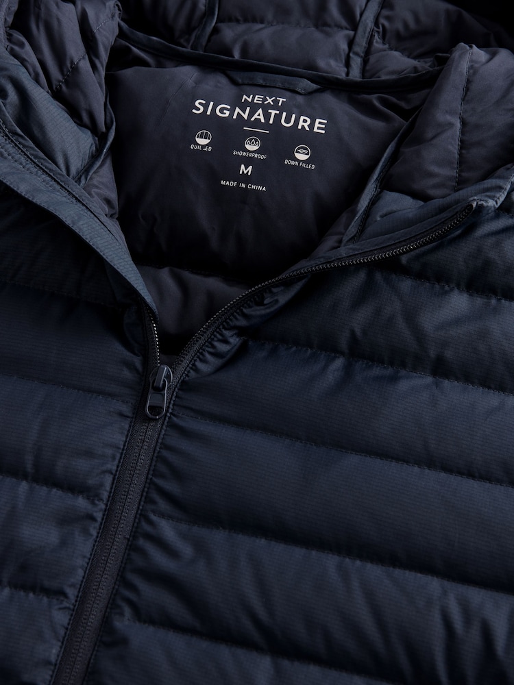 Bleu marine - Résistant à la douche Lightweight Hooded Puffer Coat Veste - Image 12 of 14
