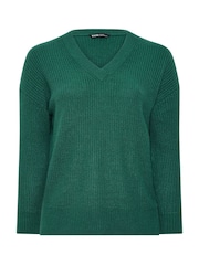 Yours Curve Green Essential V-Neck Jumper - Image 5 of 6