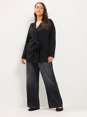 Yours Curve Black Tie Detail Blazer - Image 4 of 7