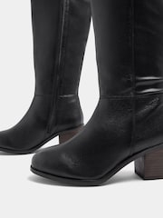 Itim - Yours Curve Leather Buckle Knee High Boots na Malapad at E Fit - Larawan 4 ng 4