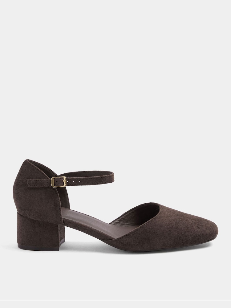 Yours Curve Brown Square Toe Block Heels In Wide E Fit - Image 2 of 4 Yours Curve Brown Square Toe Block Heels In Wide E Fit - Image 2 of 4