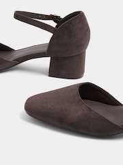 Yours Curve Brown Square Toe Block Heels In Wide E Fit - Image 4 of 4